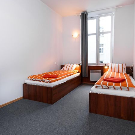 Constitution Square Rooms Βαρσοβία Εξωτερικό φωτογραφία