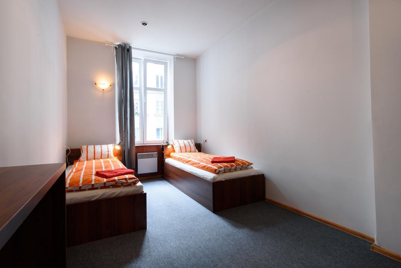Constitution Square Rooms Βαρσοβία Εξωτερικό φωτογραφία